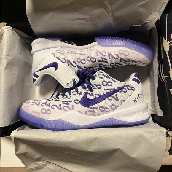 Nike Kobe 8 Protro - Picture 2 of 5